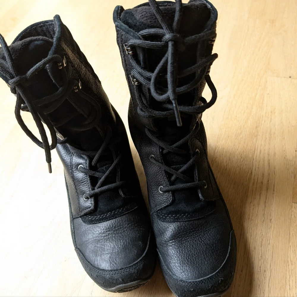 The North Face Purna Luxe Black Winter Boots size 7.5